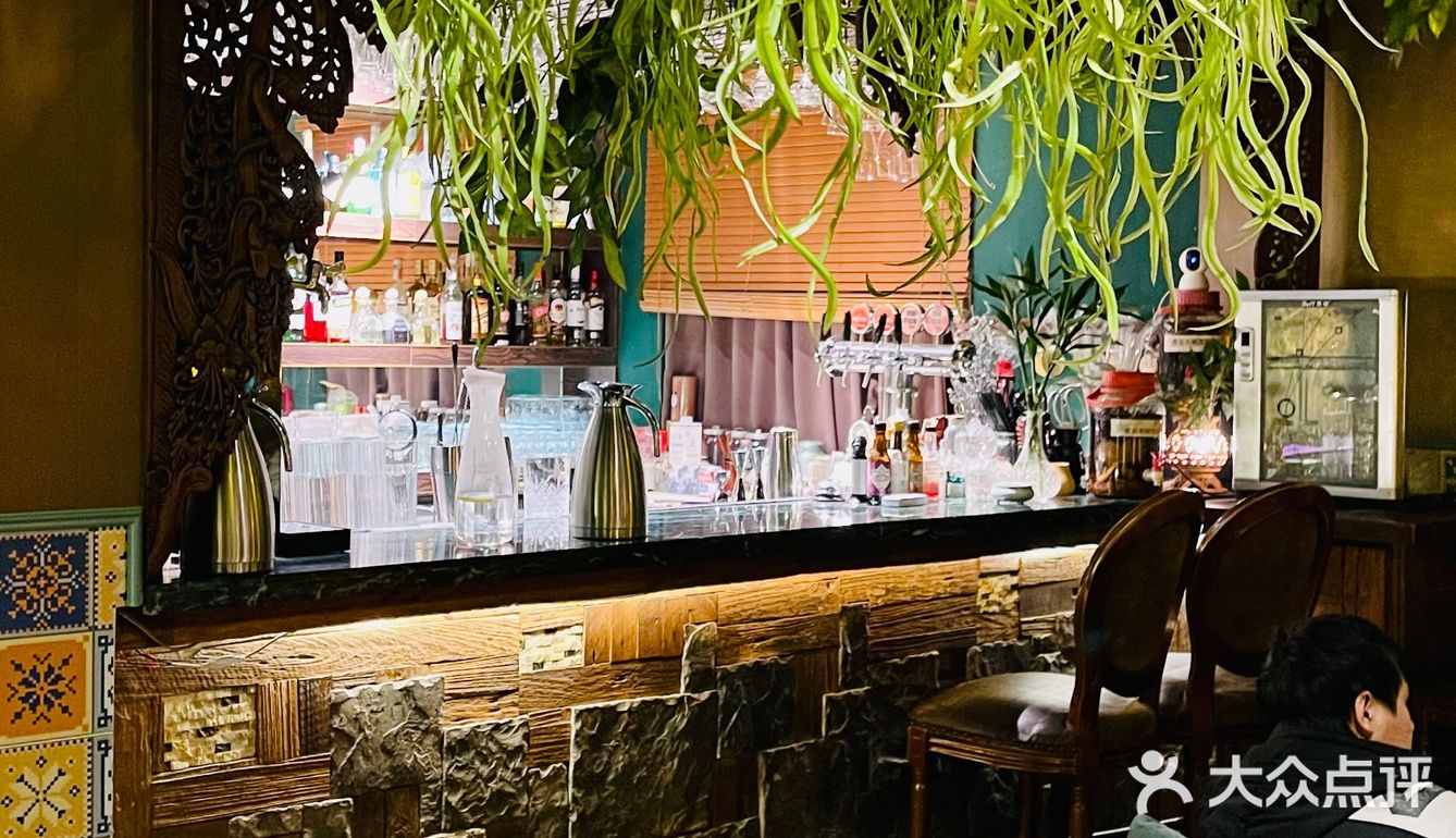 聚会约会看世界杯，这里还可以看成都全景