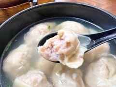三鲜馄炖-万寿斋(山阴路店)