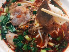 -遵义虾子张六羊肉粉(普陀路店)