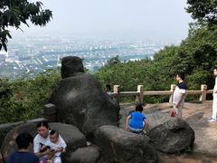 -灵岩山风景区