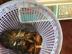 -渔中舟海鲜大排档(普陀沈家门店)