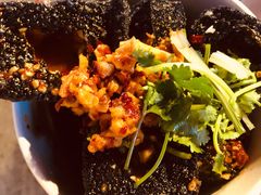 黑色经典臭豆腐-黑色经典臭豆腐·湖南特产(步行街店)