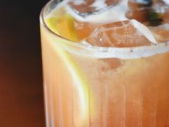 -UNI UNI(环亚凯瑟琳店)