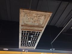 -川人百味·水煮活鱼(赛罕万达店)
