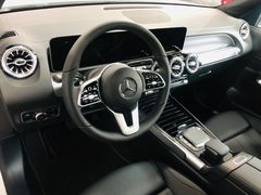 -上海德星奔驰(江杨南路店)