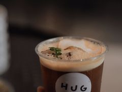-HUG·拥抱咖啡(郑州宝龙广场店)