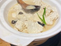 -吃饭皇帝大土家民族菜(正大广场店)