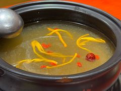 -菌之家·专业纯野生菌火锅·特色炒菌