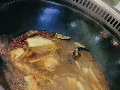 -哈尔滨烧烤·山河村铁锅炖(交大店)