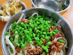 素椒杂酱面-左撇子私房面