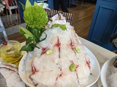 -靓海海鲜火锅(水上湖边观景店)