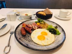 -三二行館(限16歲以上貴賓入館)