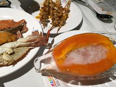 -领鲜活海鲜榴莲自助火锅(东门店)