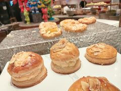 -咖啡苑自助餐厅·中国大饭店