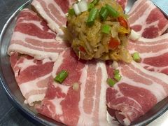 酸菜五花肉-马路牙子烧烤音乐酒馆(望京店)