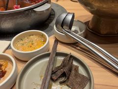 -巴奴毛肚火锅(龙湖锦艺城店)