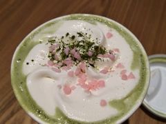 桃花满满风味抹茶拿铁-星巴克臻选(福州仓山万达店)