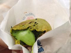 彩虹蛋爆浆麻薯-墨茉点心局(国金街店)