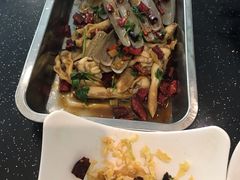 -胶东海鲜大排档(北太平庄店)