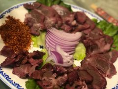-一个勺子新疆锡伯主题私房菜(红墙巷49号院店)
