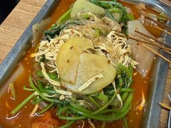 -小红房麻辣烫炸香串