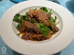 -侬佳蒸菜馆(听潮店)