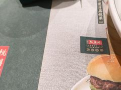 -悦得闲广式点心茶楼(蓝鲸世界店)