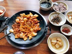 -城山辣炒黑猪肉