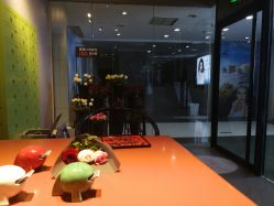 -奈瑞儿美颜美养SPA