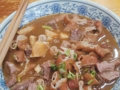 卤煮火烧-门框胡同百年卤煮(鸟巢店)