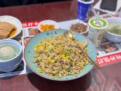 -扬二春炒饭(国庆路总店)