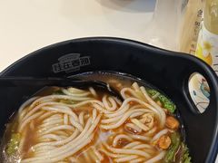-桂在香知桂林米粉(南岗松雷店)
