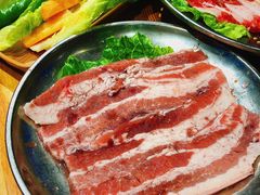 猪五花肉-青瓦炭韩潮烤肉(花园道店)