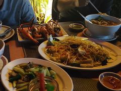 -光海鲜鱼翅餐厅(叻差拉披色路店)