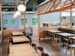 大堂-老乡鸡(上海品尊国际中心店)