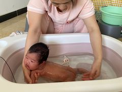 -天鹅到家·保姆月嫂育儿嫂(朝阳店)