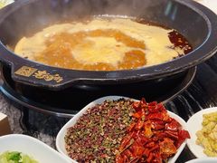-老船舫·现做活鲜鱼馆(东郊记忆店)
