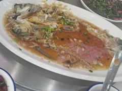 -丹水桥地锅鱼·翘嘴鲌·地方特色全鱼宴(丹江口大坝店)