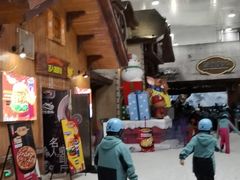 -长沙湘江冰雪世界