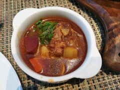 红葡萄酒烩牛尾-喜洲吧·江畔老船厂·庭院餐厅(喜临院店)