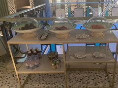 -浅深(世茂滨江精品店)