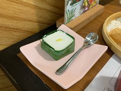 -樾餐厅泰式海鲜火锅(民歌湖店)