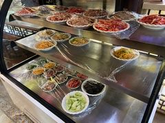 -金杨拉面王小吃面馆·牛三宝面·红烧牛肉粉