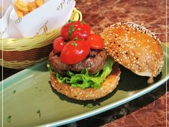 -Let'sBURGERplus·非常创意汉堡(三里屯店)