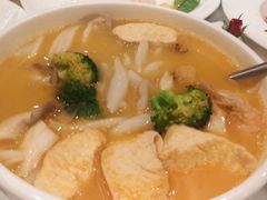 鑫鑫の海鲜金汤面疙瘩-金八仙酒店