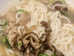 -喜之羊·粉面档