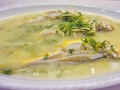 小黄鱼（雪菜笋丝汤）-宁海食府(大剧院店)