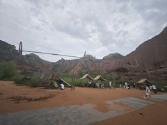 -波浪谷