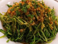 -渝君重庆火锅(嘉宾路店)