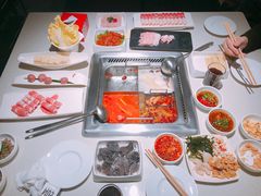 -海底捞火锅鲜切牛肉主题店(长寿路店)